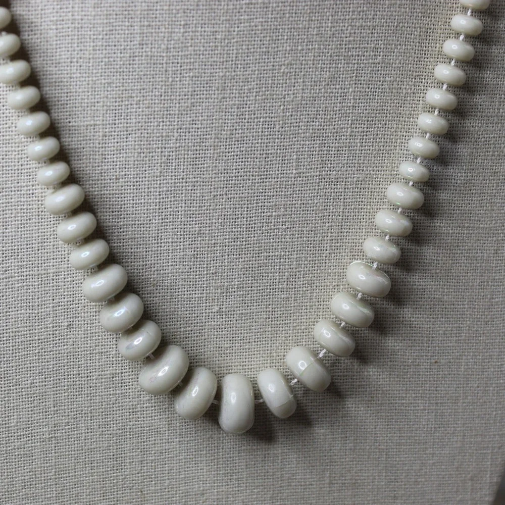 Vintage Beaded Necklace Graduated Iridescent Glass Strand 23.5 Inch Cream Ivory